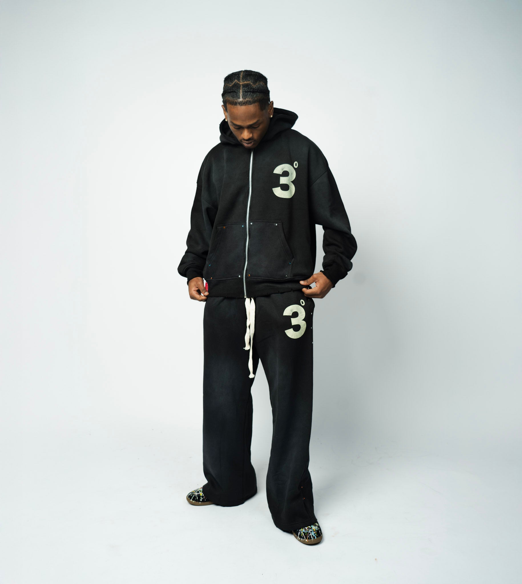 3° Gemstone Sweats Black
